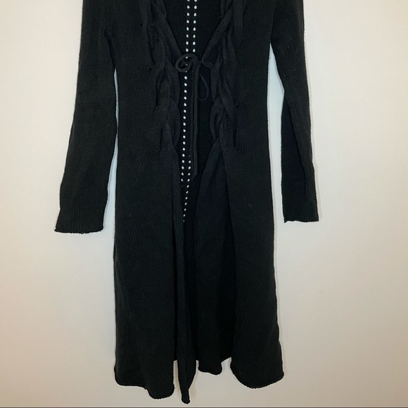 BCBG Chunky Duster - Picture 4 of 12